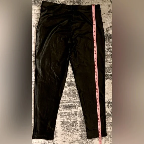 Back high-waisted PU leather leggings in size XL - Picture 5 of 8